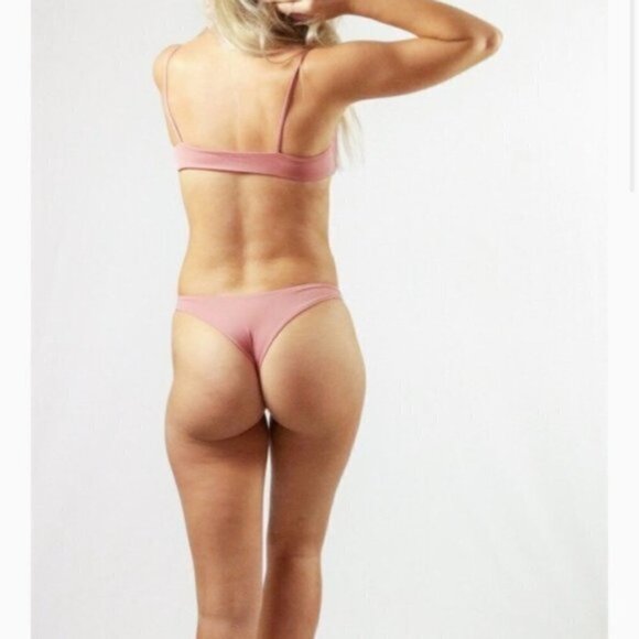 💗 4-Pack Mai NWT Classic Bottom Lingerie & Swimwear Panties - Picture 3 of 14